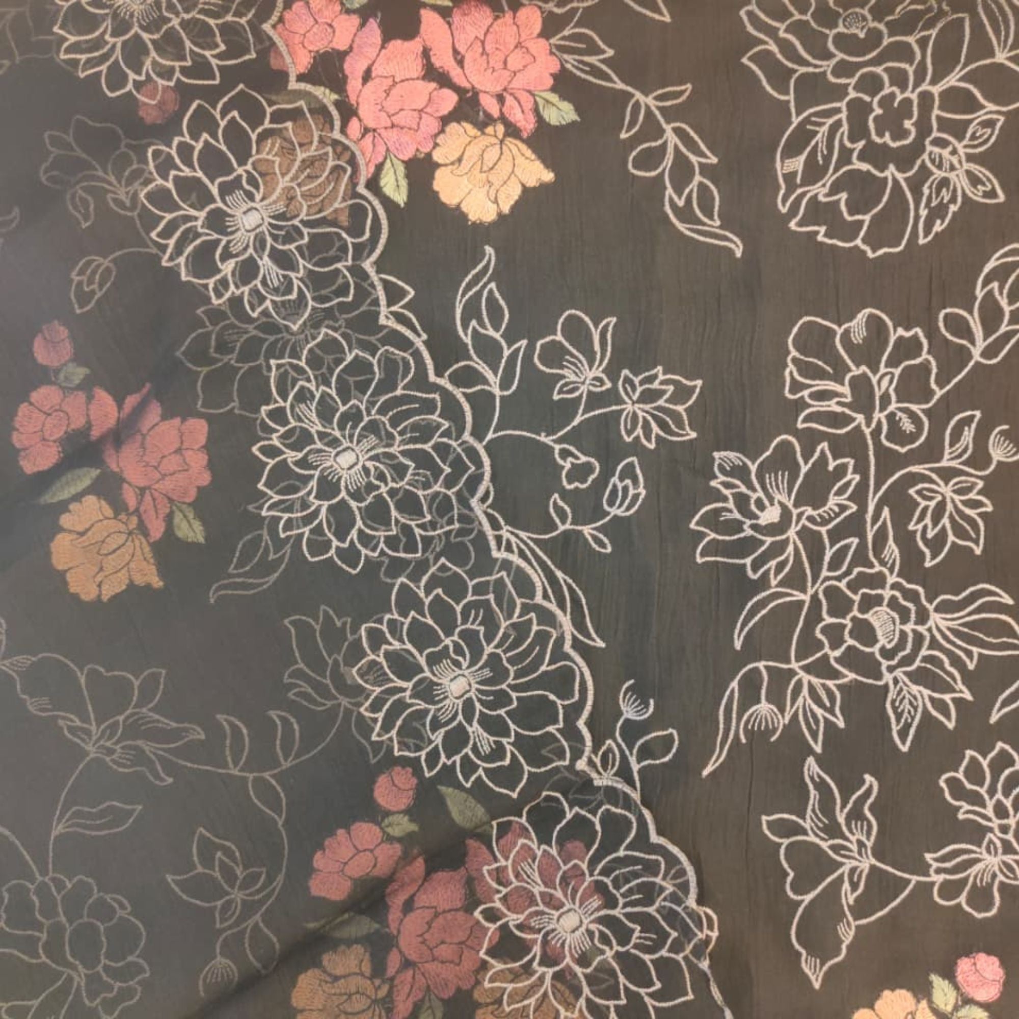 CRUSH ORGANZA UNSTITCH SUIT HIGHLIGHT WITH MACHINE EMBROIDERY