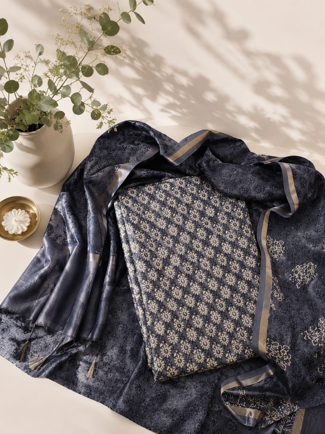 CHANDERI SUIT WITH FLORAL PRINT DESIGN